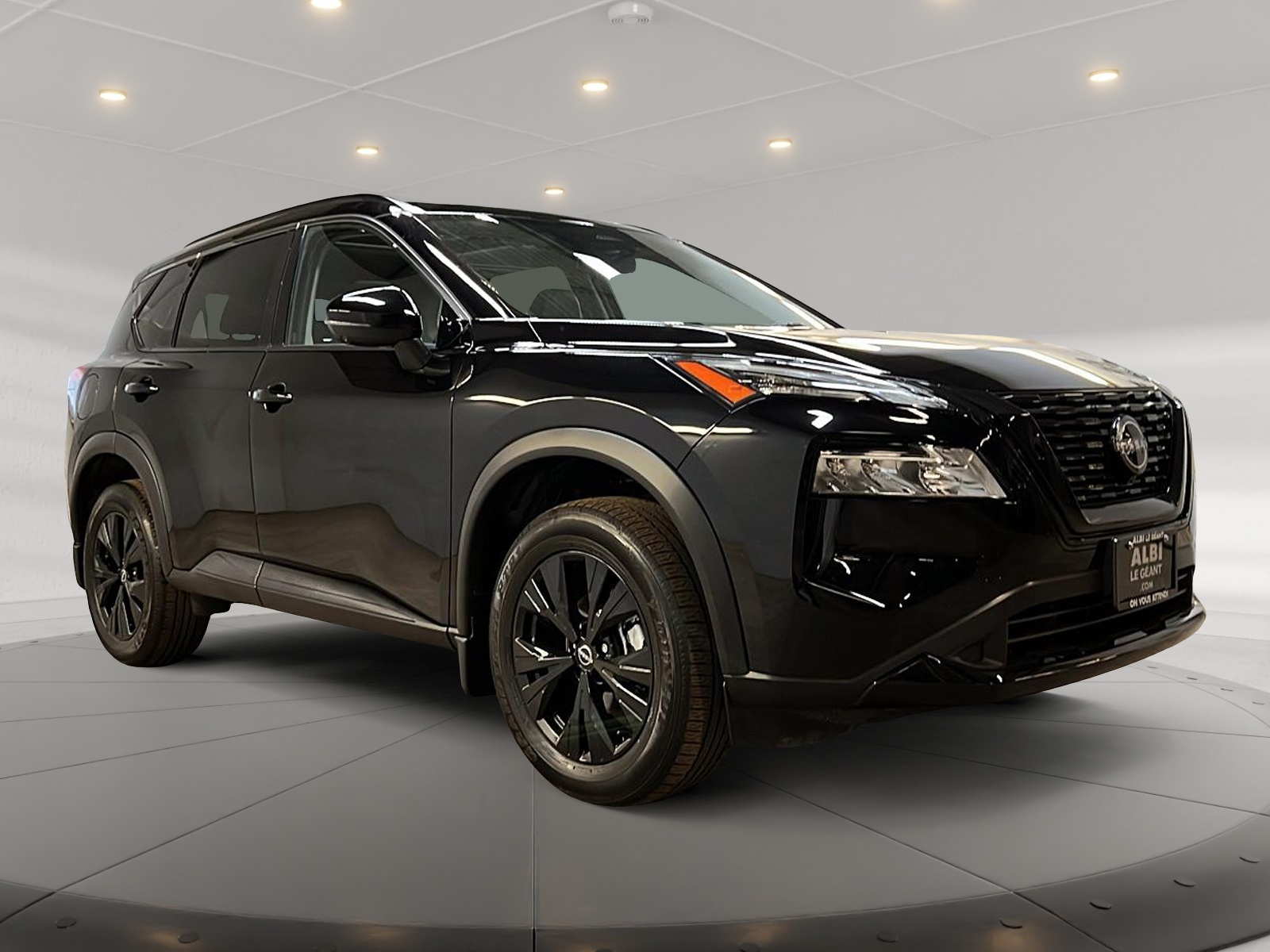 Nissan Rogue SV MIDNIGHT CUIR TOIT PANO 4RM 2023 — photo 3