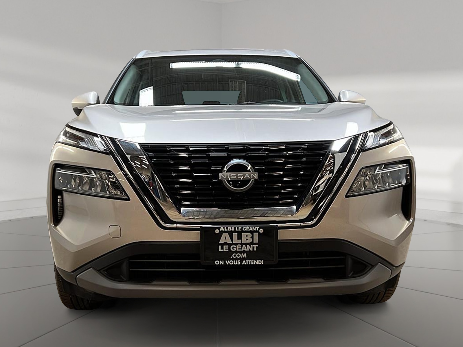 Nissan Rogue SV TOIT PANO 4RM 2023 — photo 2