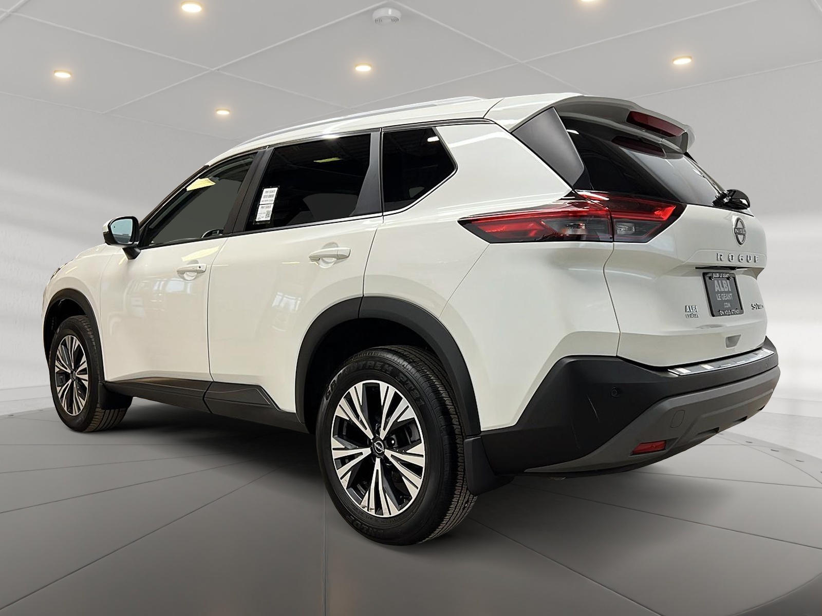 Nissan Rogue SV TOIT PANO 4RM 2023 — photo 6
