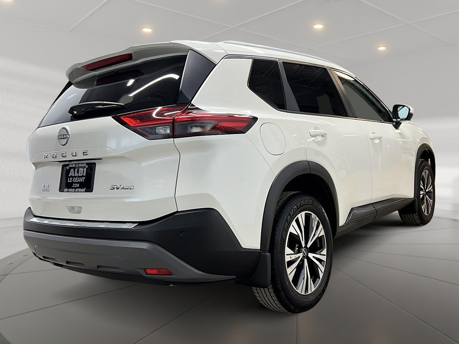 Nissan Rogue SV TOIT PANO 4RM 2023 — photo 4