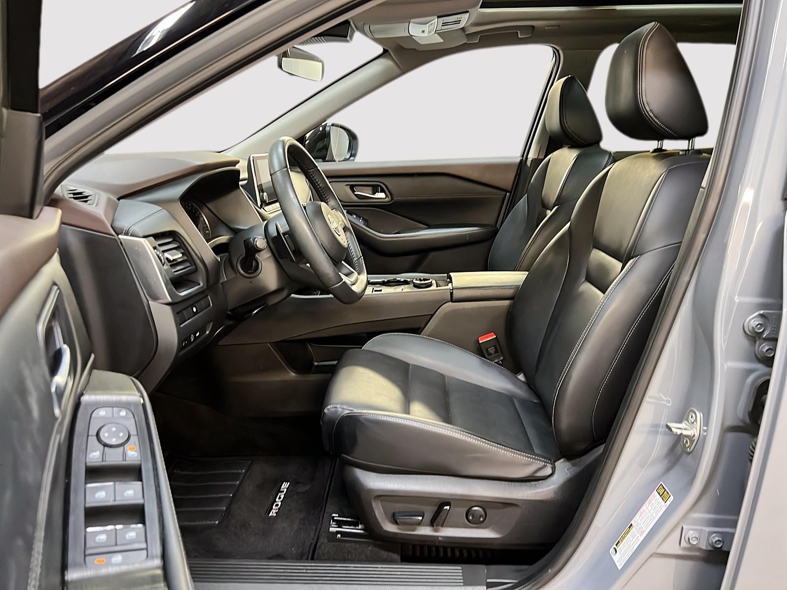 Nissan Rogue SV MIDNIGHT CUIR TOIT PANO 4RM 2023 — photo 7