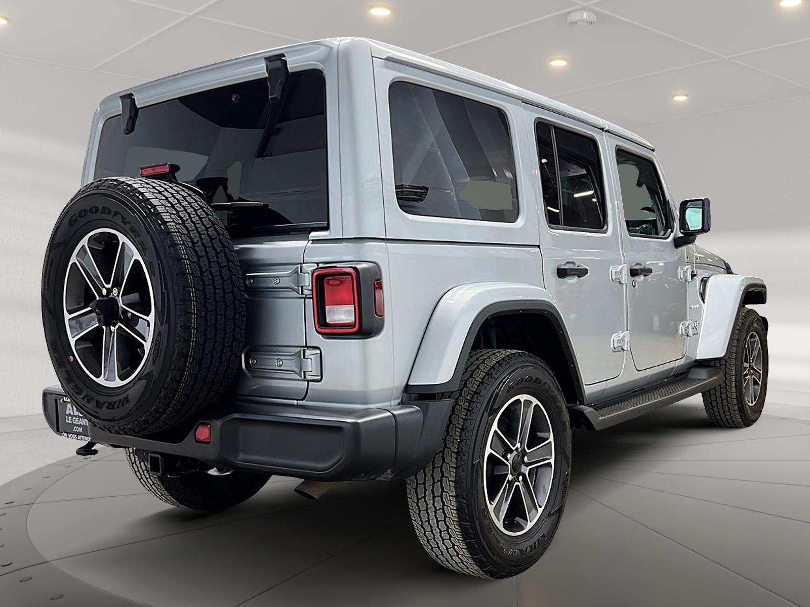Jeep Wrangler UNLIMITED SAHARA NAV 4X4 2023 — photo 4