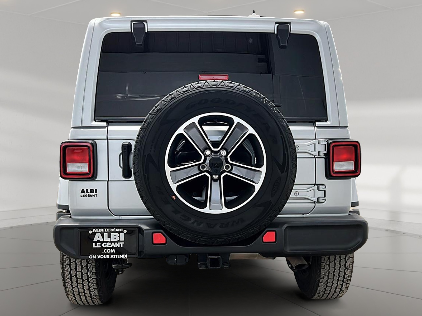 Jeep Wrangler UNLIMITED SAHARA NAV 4X4 2023 — photo 5
