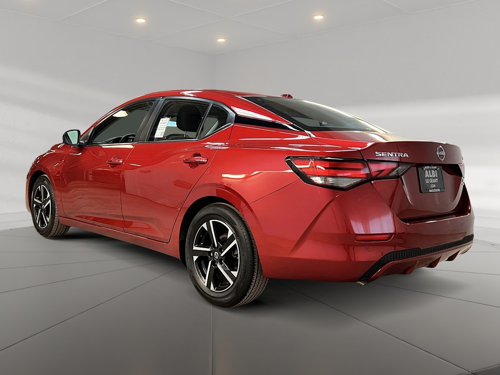 Nissan Sentra SV TOIT 2024 — photo 6