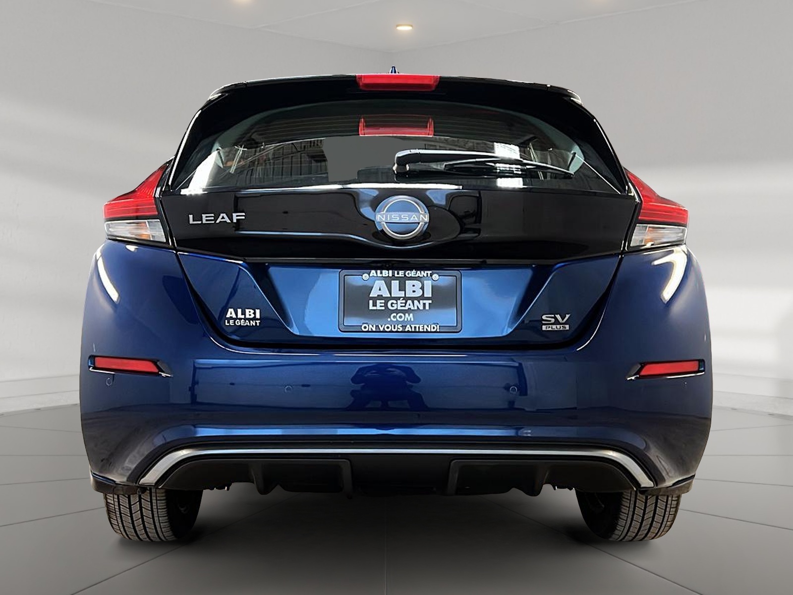 Nissan Leaf SV PLUS NAV 2023 — photo 5
