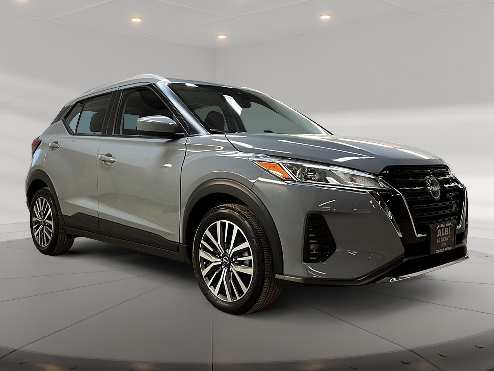 Nissan Kicks SV 2024 — photo 3