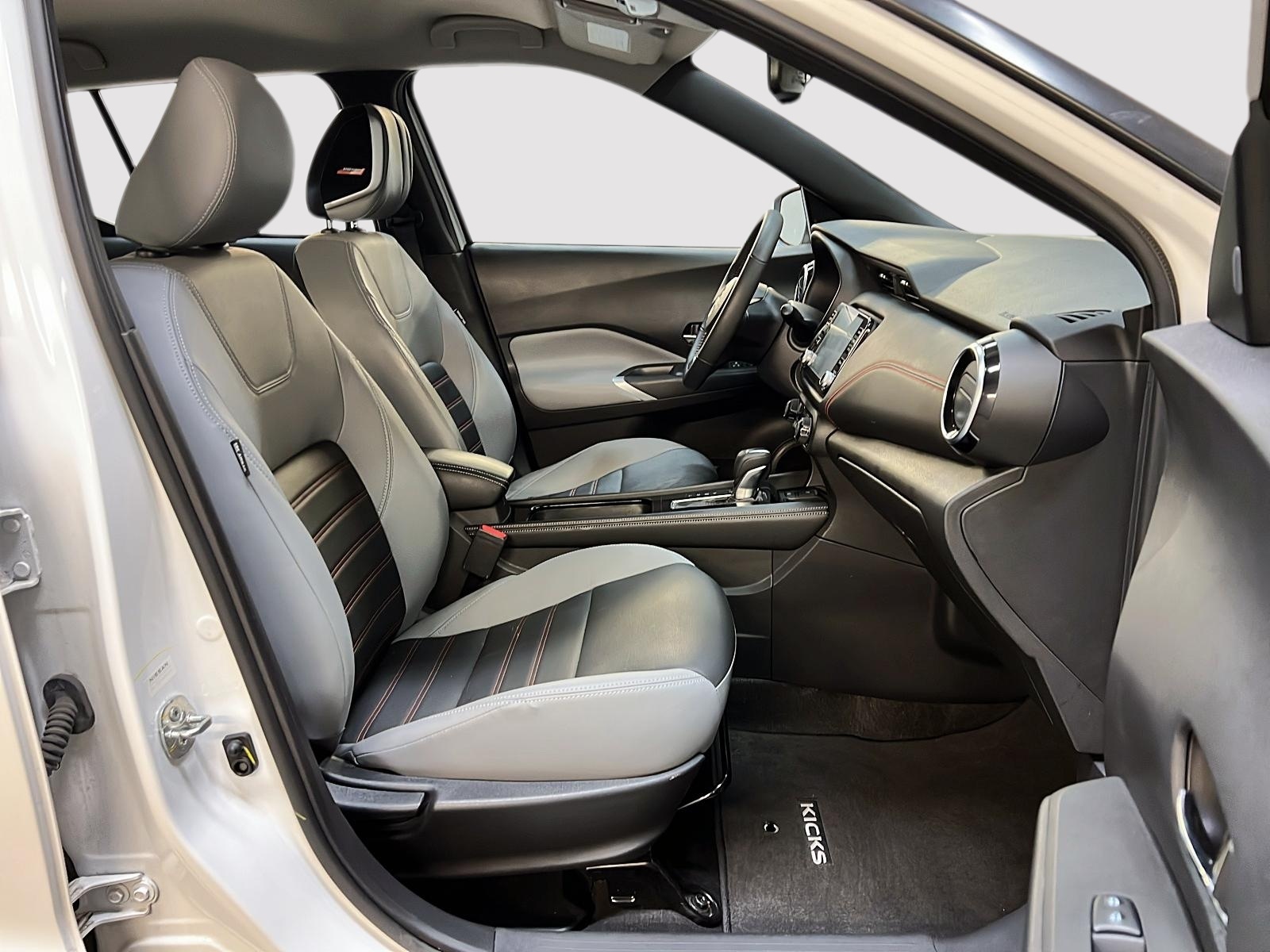 Nissan Kicks SR PREMIUM CUIR 2024 — photo 8