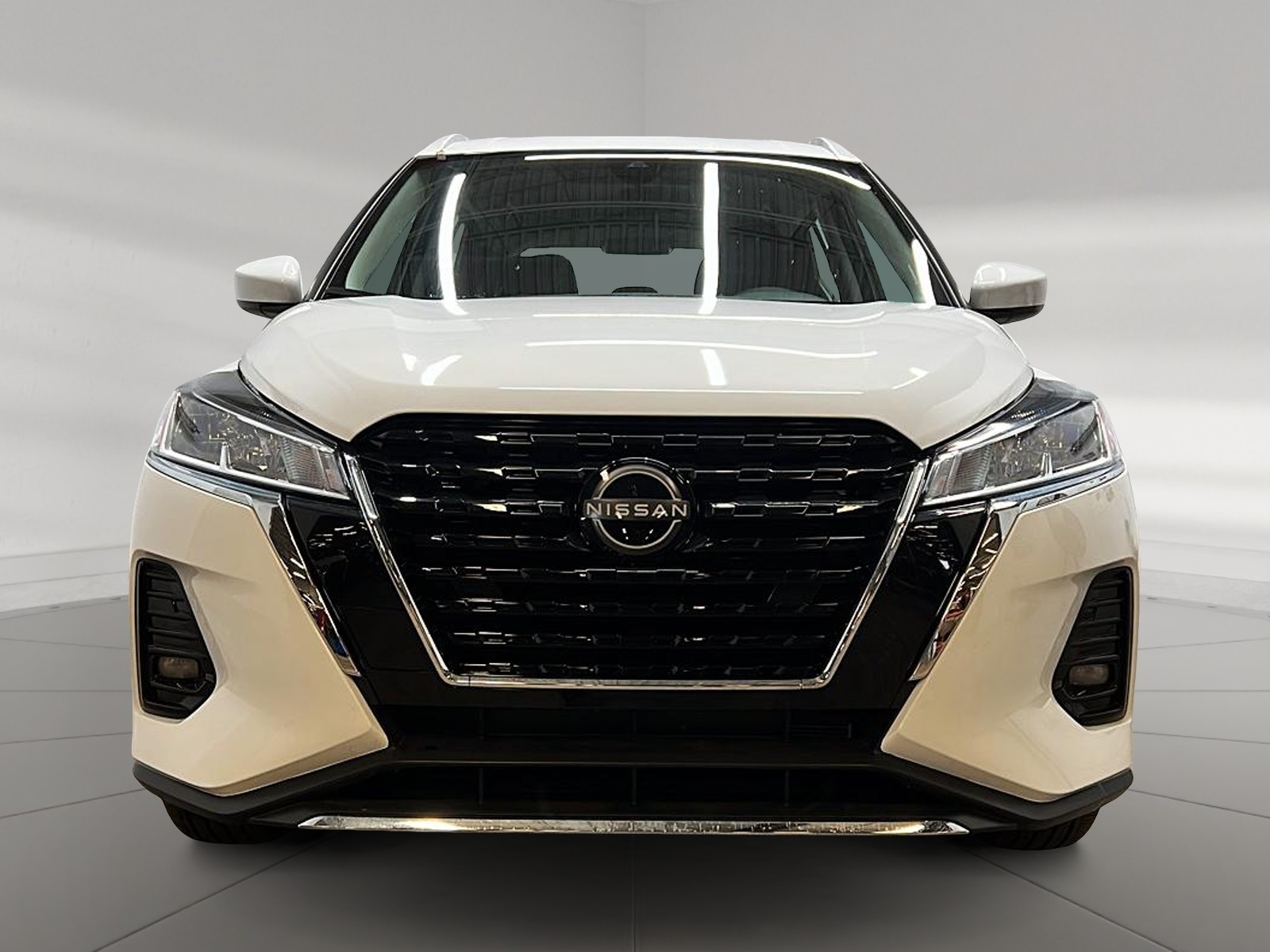 Nissan KICKS PLAY SV 2025 — photo 2