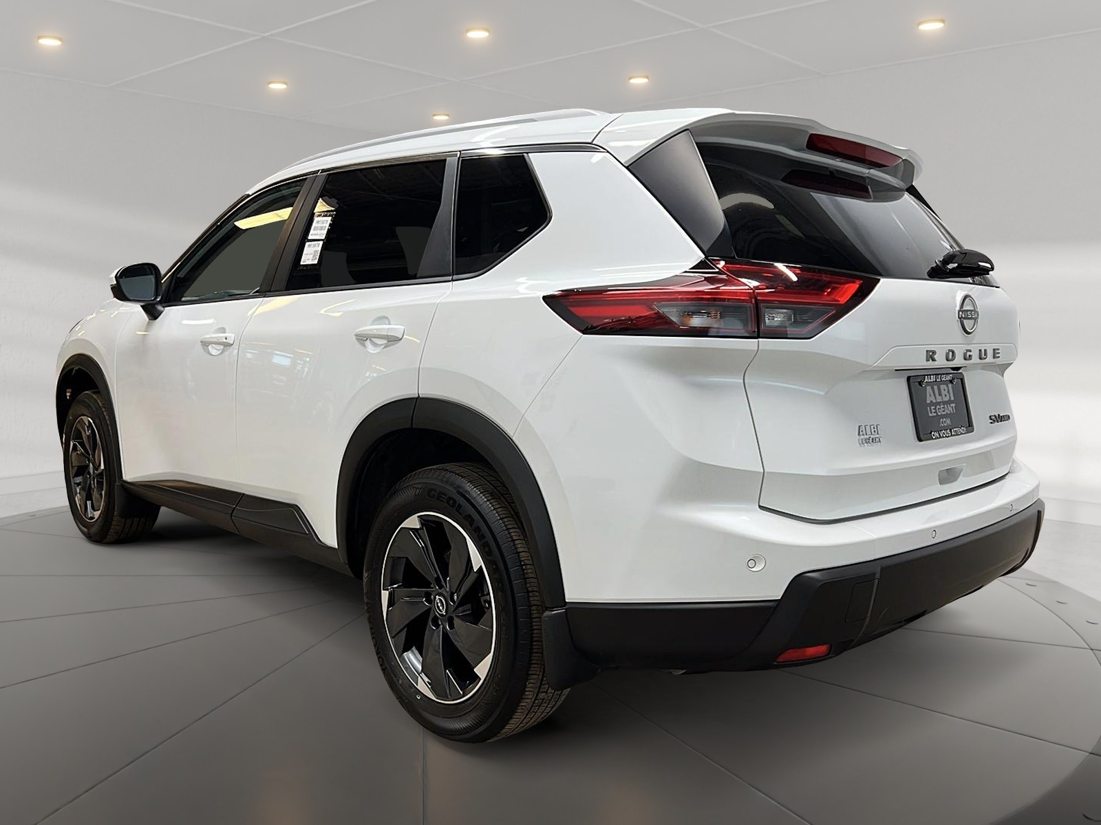Nissan Rogue SV TOIT PANO 4RM 2024 — photo 6