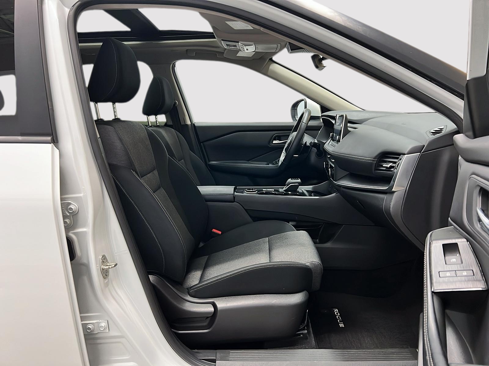Nissan Rogue SV TOIT PANO 4RM 2024 — photo 8
