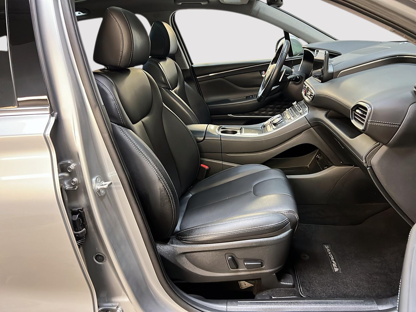Hyundai Santa Fe 2023 - Image #8