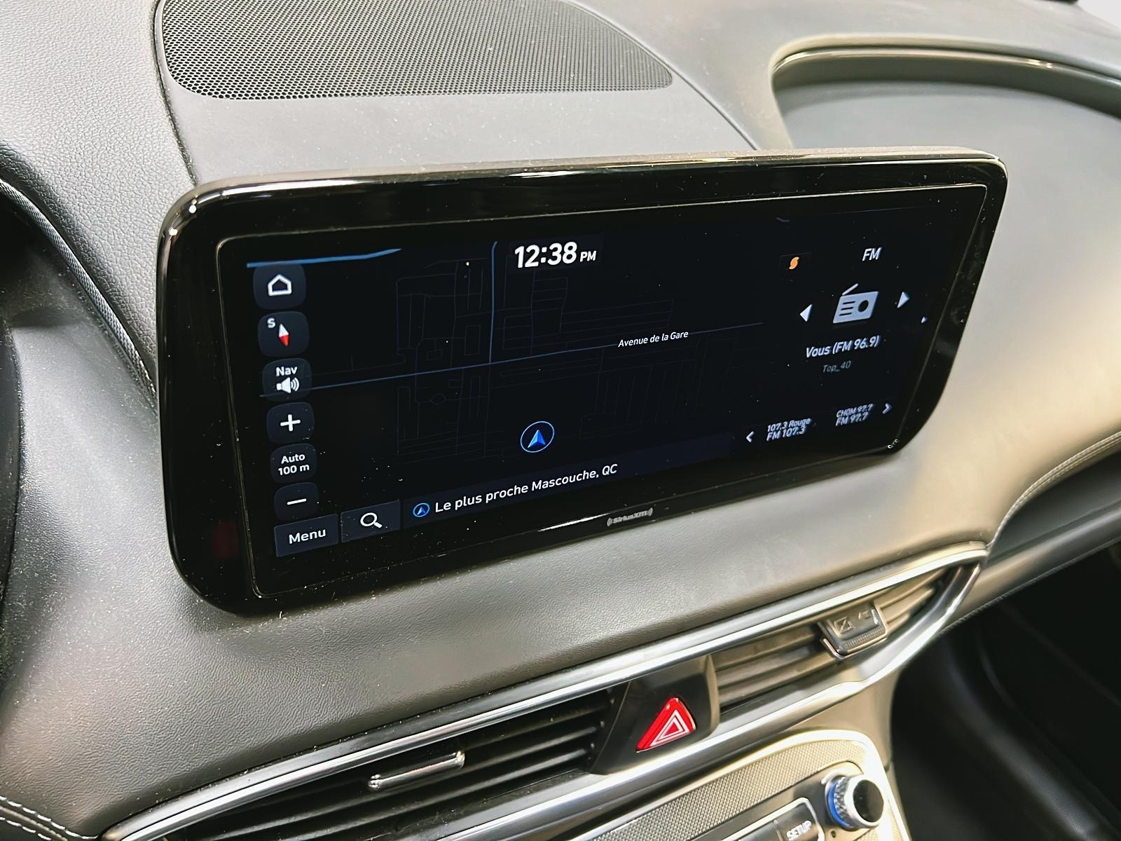 Hyundai Santa Fe PREFERRED TREND CUIR TOIT PANO NAV 4RM 2023 - image #17