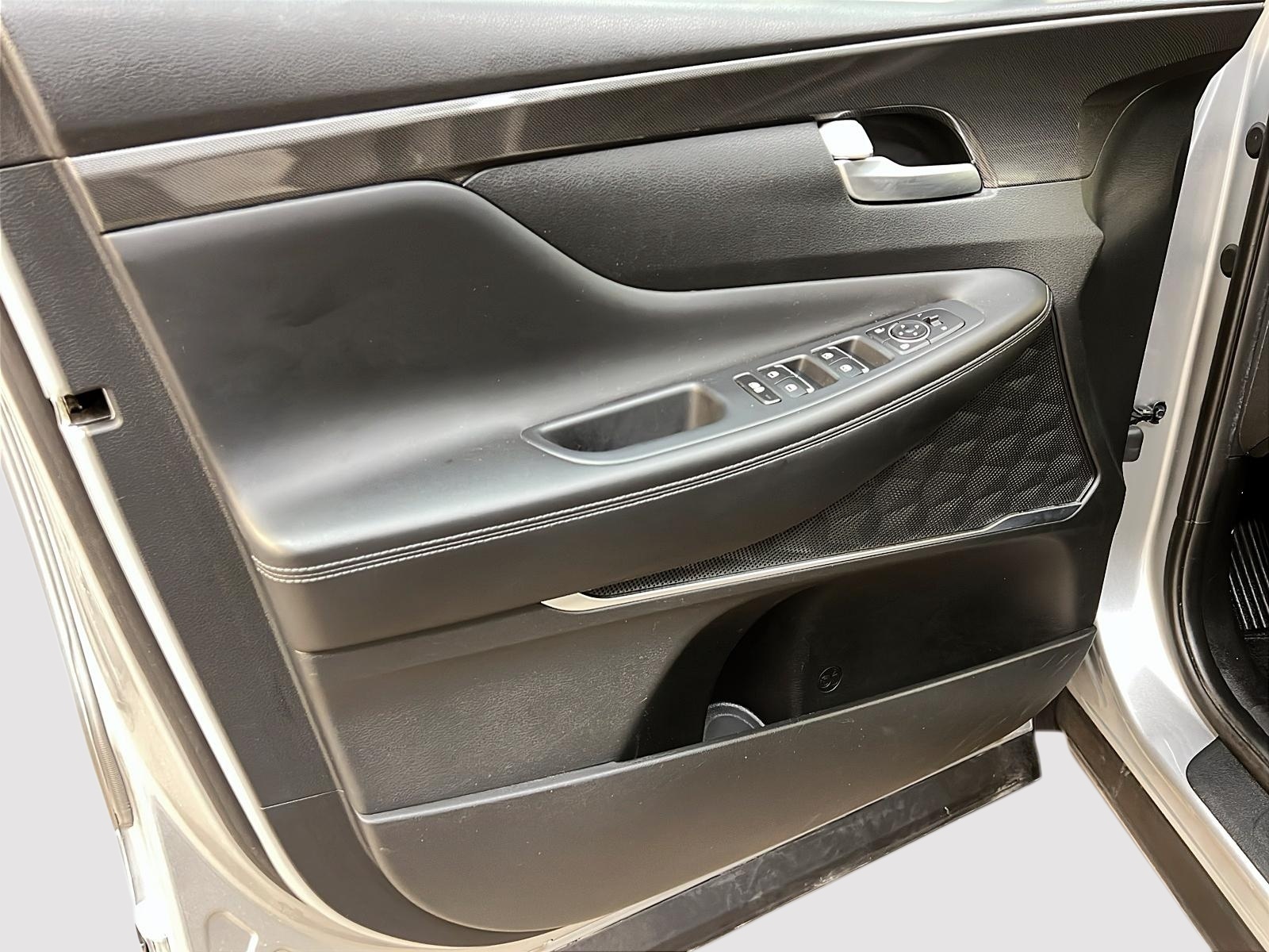 Hyundai Santa Fe PREFERRED TREND CUIR TOIT PANO NAV 4RM 2023 - image #23