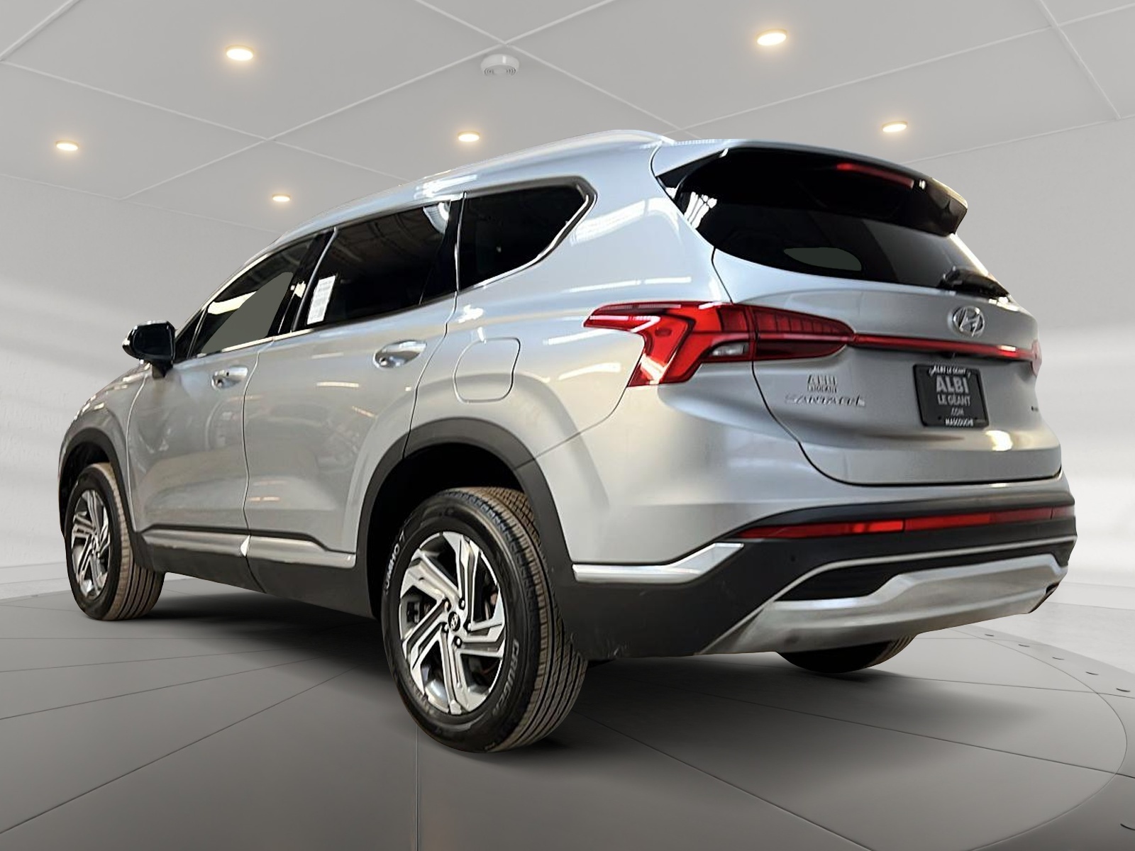 Hyundai Santa Fe PREFERRED TREND CUIR TOIT PANO NAV 4RM 2023 - image #6