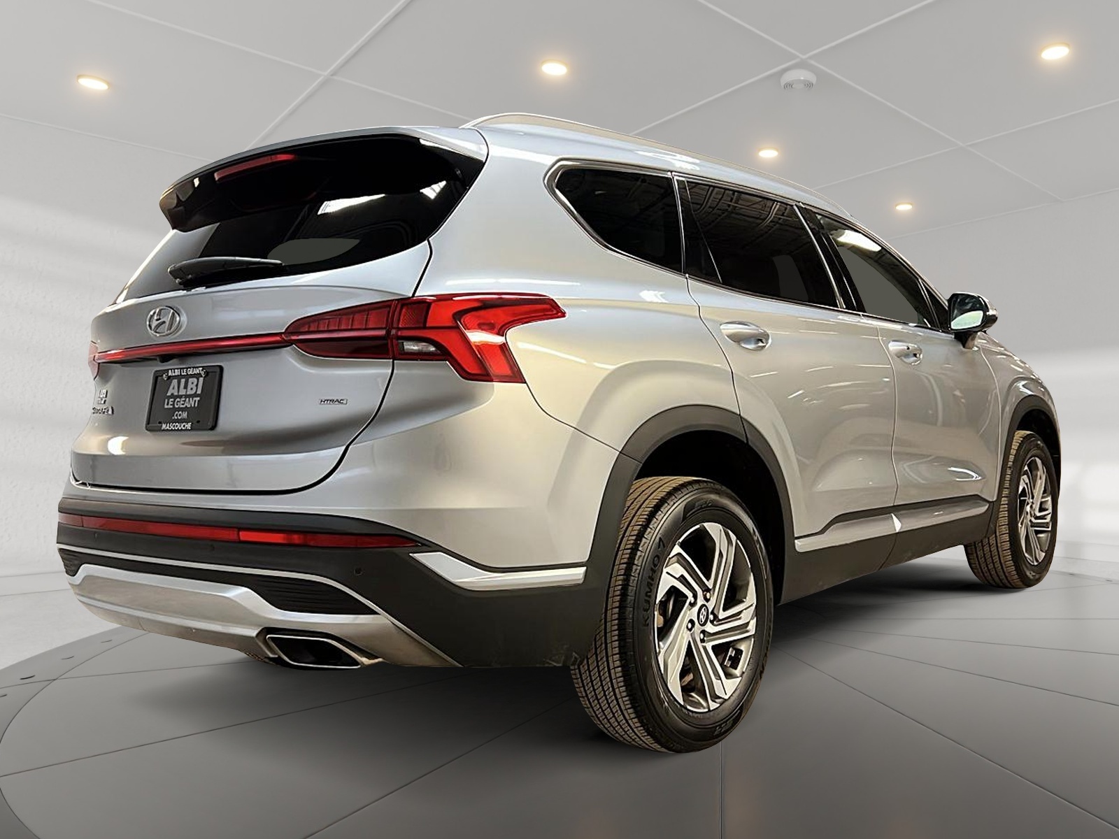 Hyundai Santa Fe 2023 - Image #4