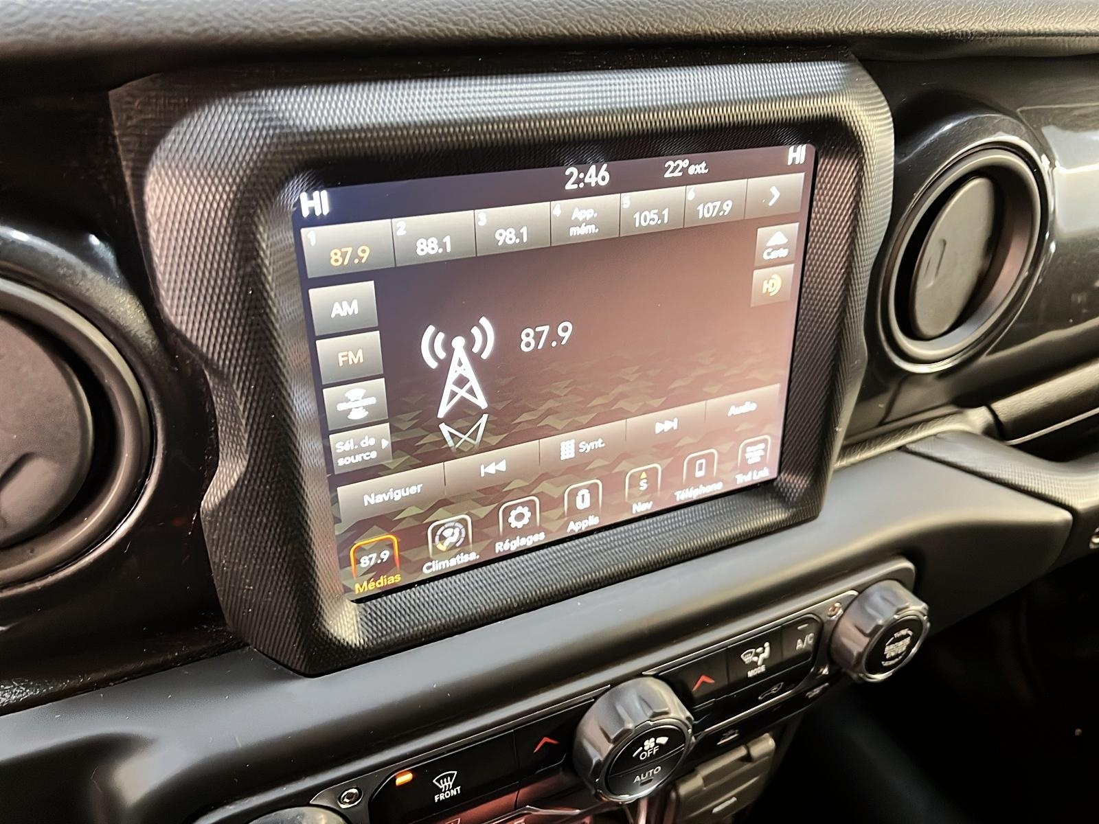 Jeep Wrangler 2023 - Image #15