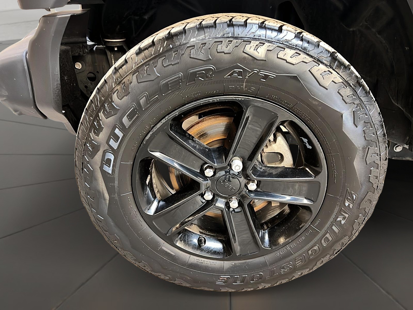 Jeep Wrangler 2023 - Image #25