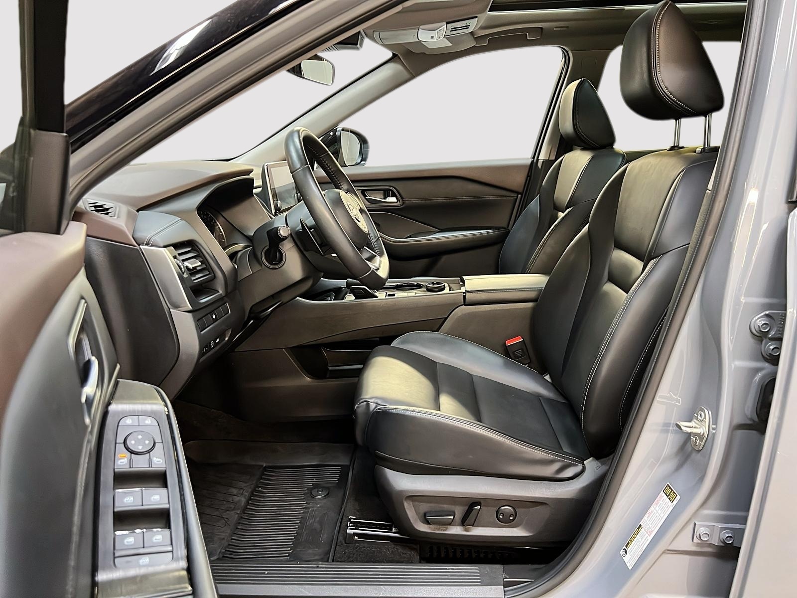 Nissan Rogue SV MIDNIGHT CUIR TOIT PANO 4RM 2023 — photo 7