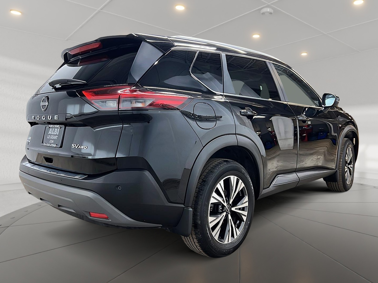Nissan Rogue SV TOIT PANO 4RM 2023 — photo 4