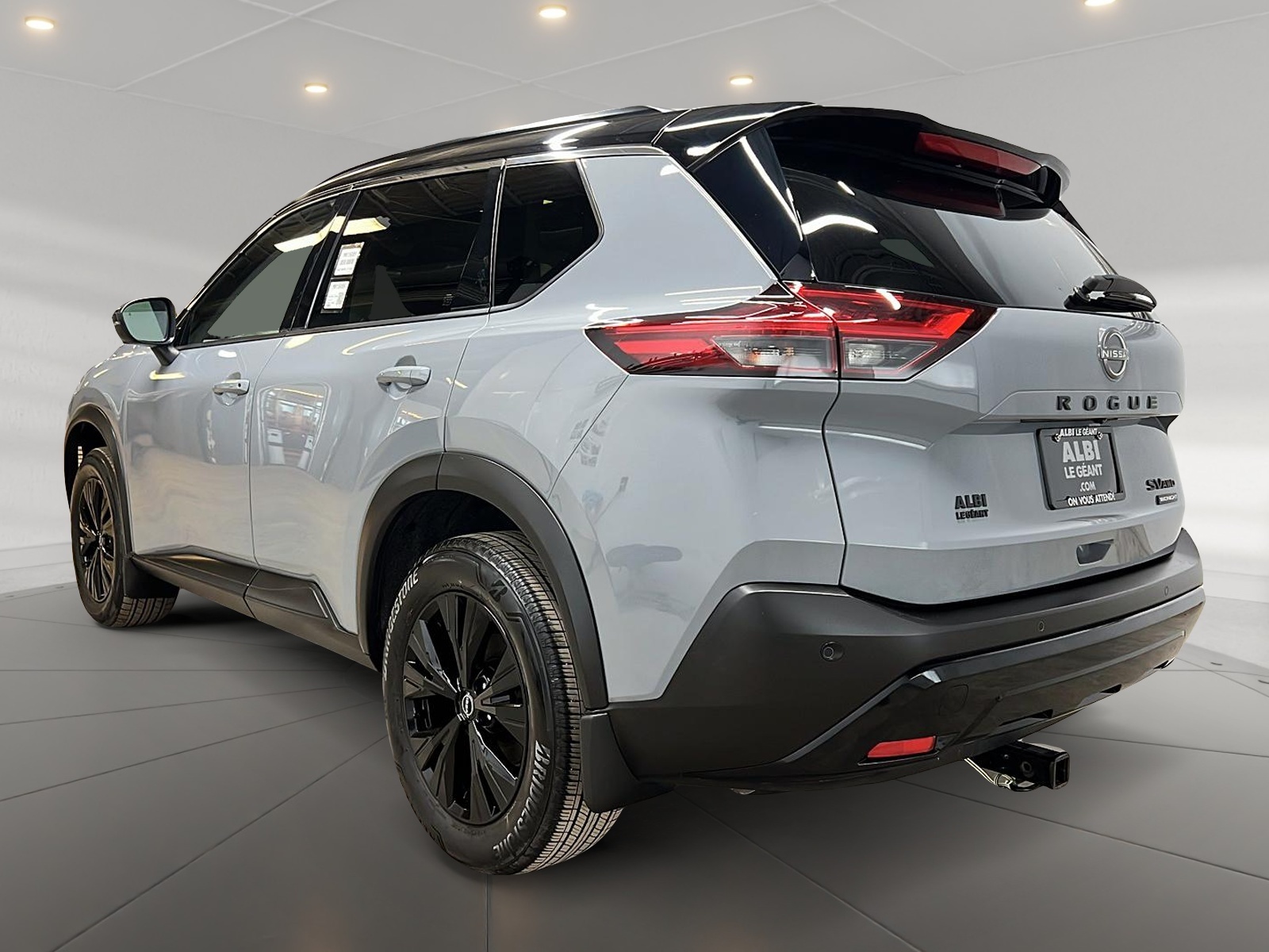 Nissan Rogue SV MIDNIGHT CUIR TOIT PANO 4RM 2023 — photo 6