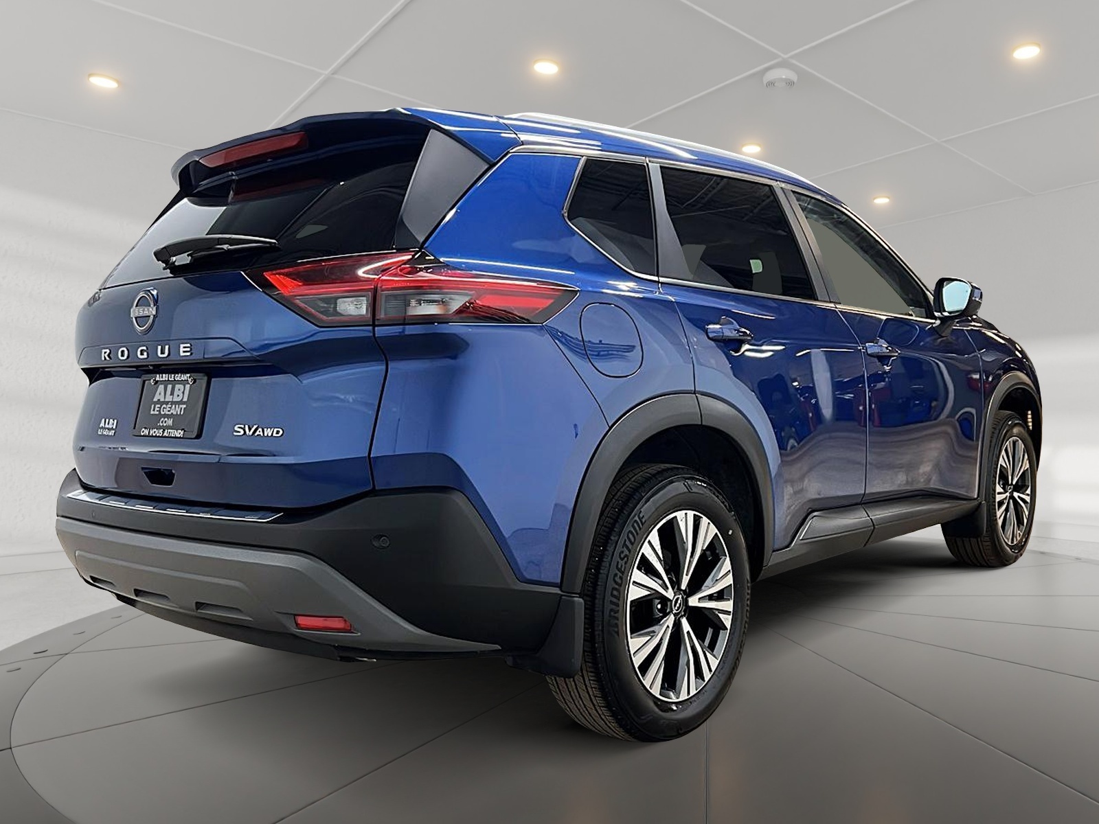 Nissan Rogue SV TOIT PANO 4RM 2023 — photo 4