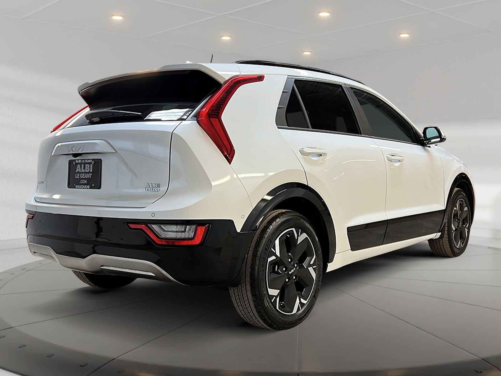 Kia NIRO EV 2023 - Image #4