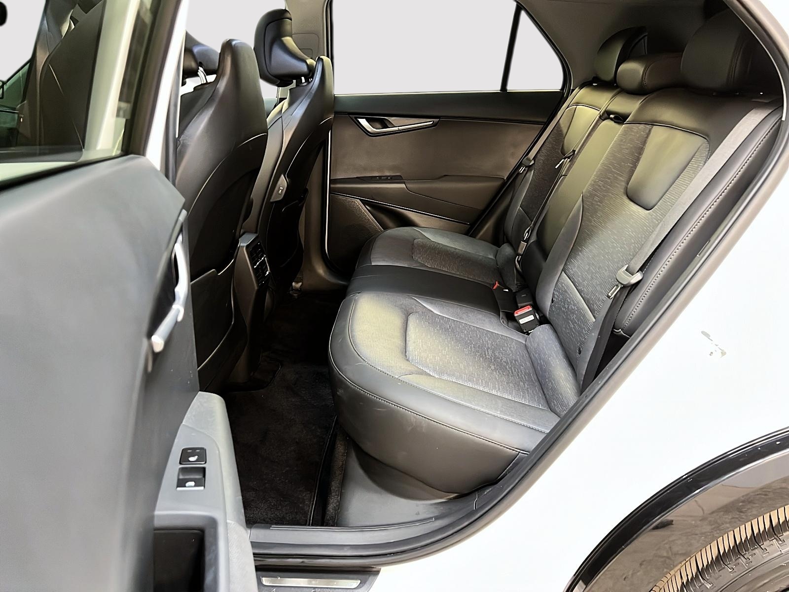 Kia NIRO EV 2023 - Image #9