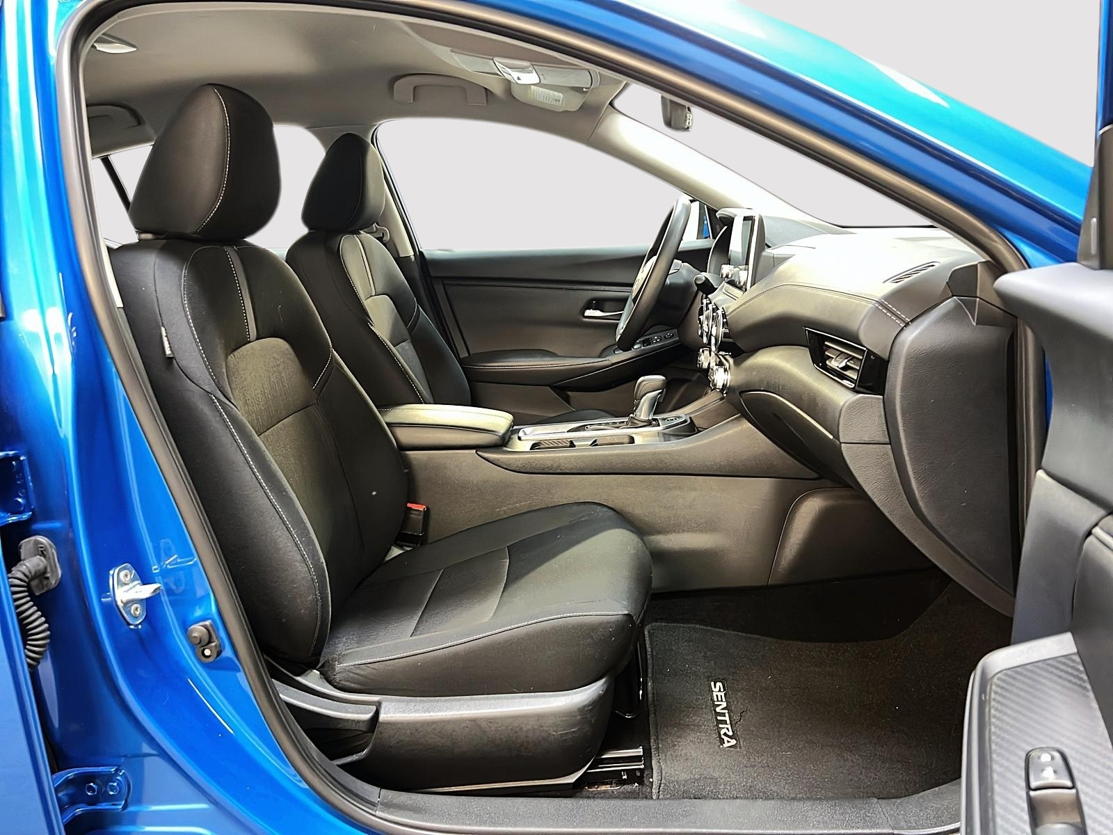 Nissan Sentra SV 2024 — photo 8