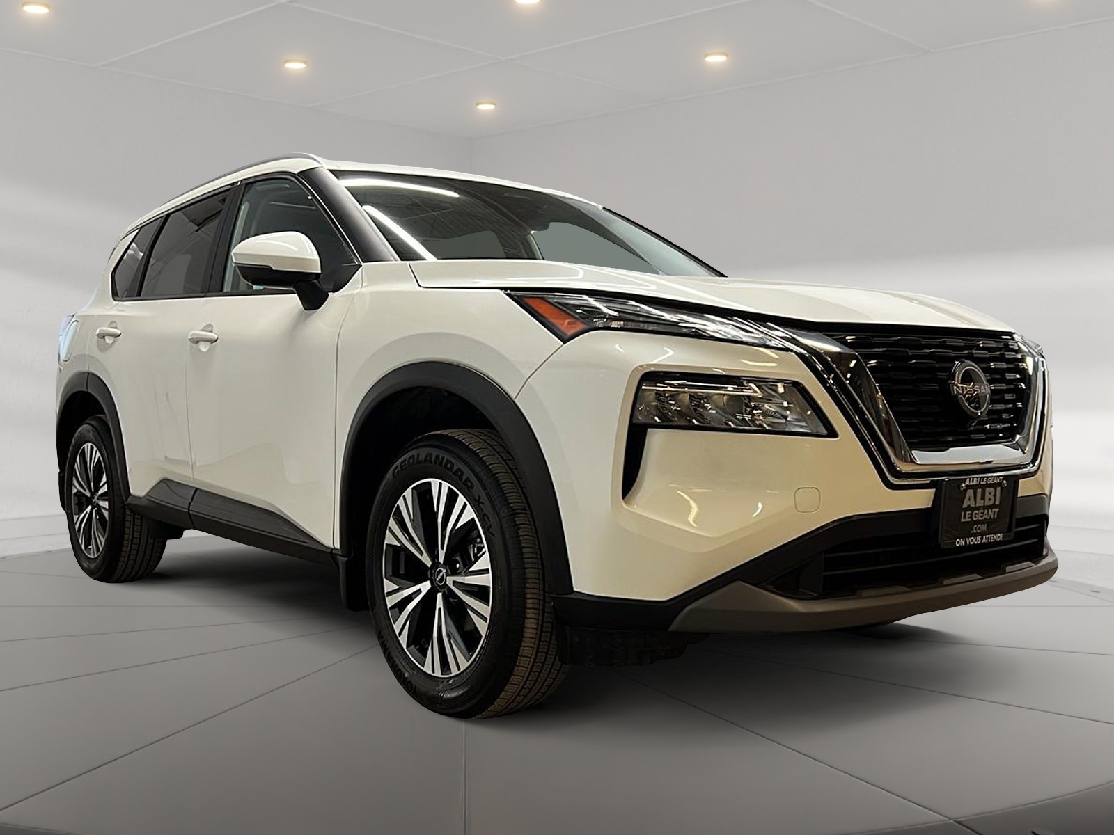 Nissan Rogue SV TOIT PANO 4RM 2023 — photo 3