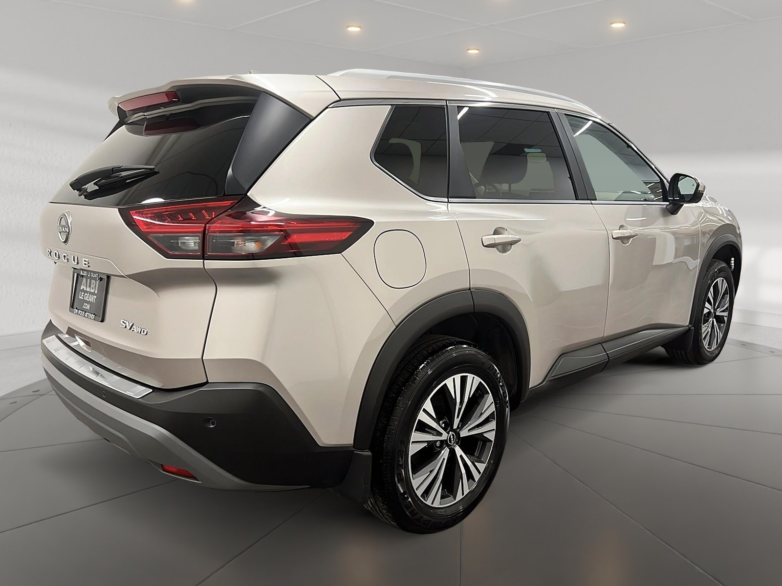 Nissan Rogue SV TOIT PANO 4RM 2023 — photo 4