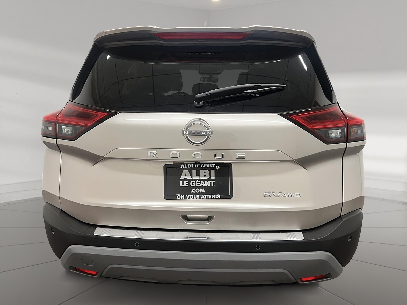 Nissan Rogue SV TOIT PANO 4RM 2023 — photo 5