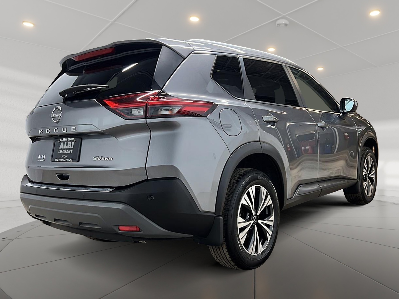 Nissan Rogue SV TOIT PANO 4RM 2023 — photo 4