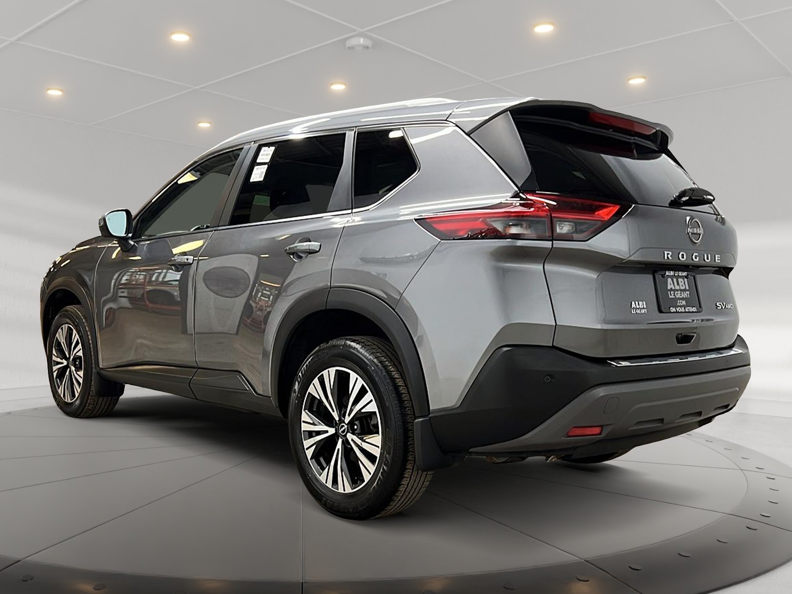 Nissan Rogue SV TOIT PANO 4RM 2023 — photo 6