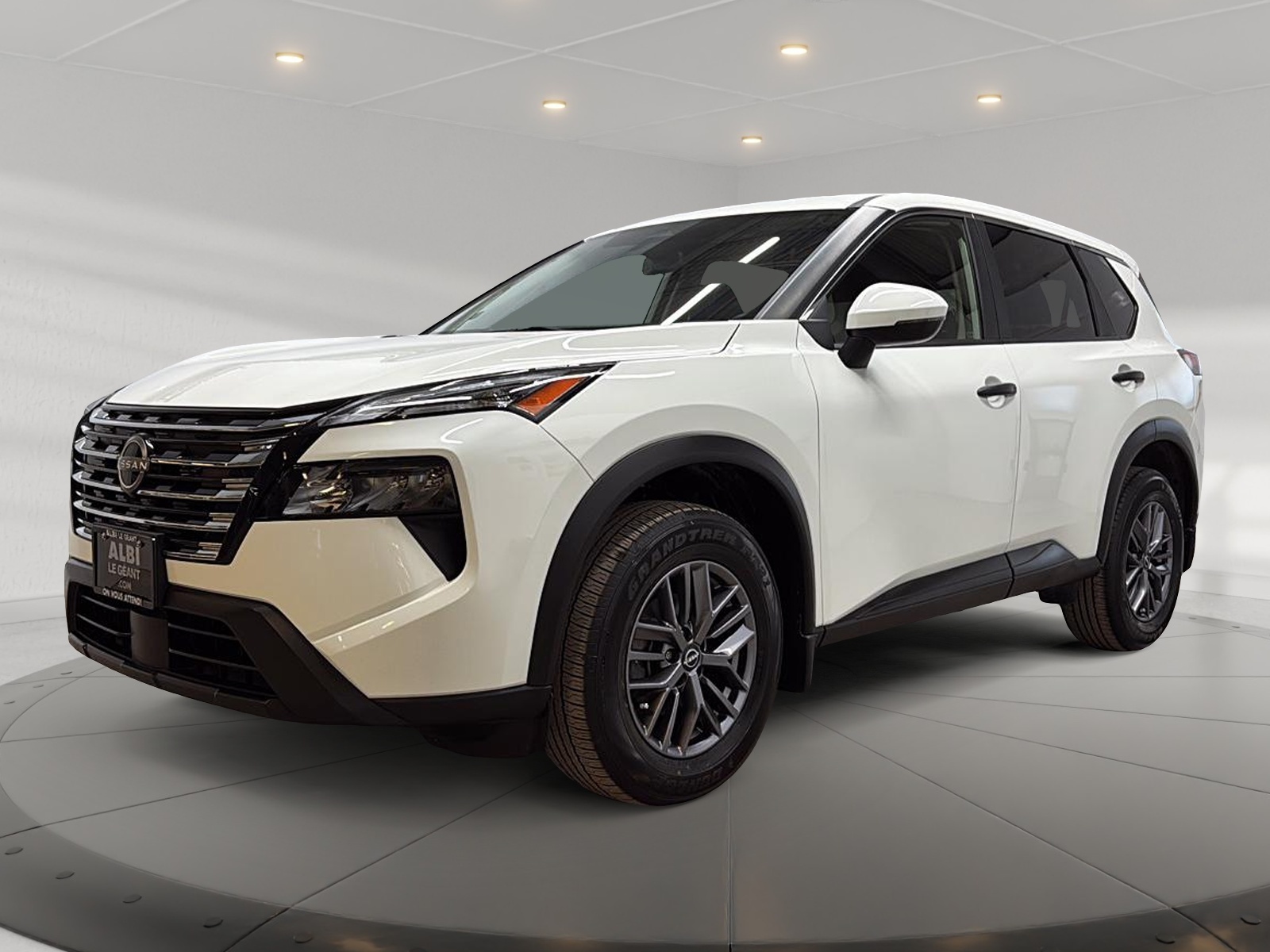 Nissan Rogue S 4RM 2024