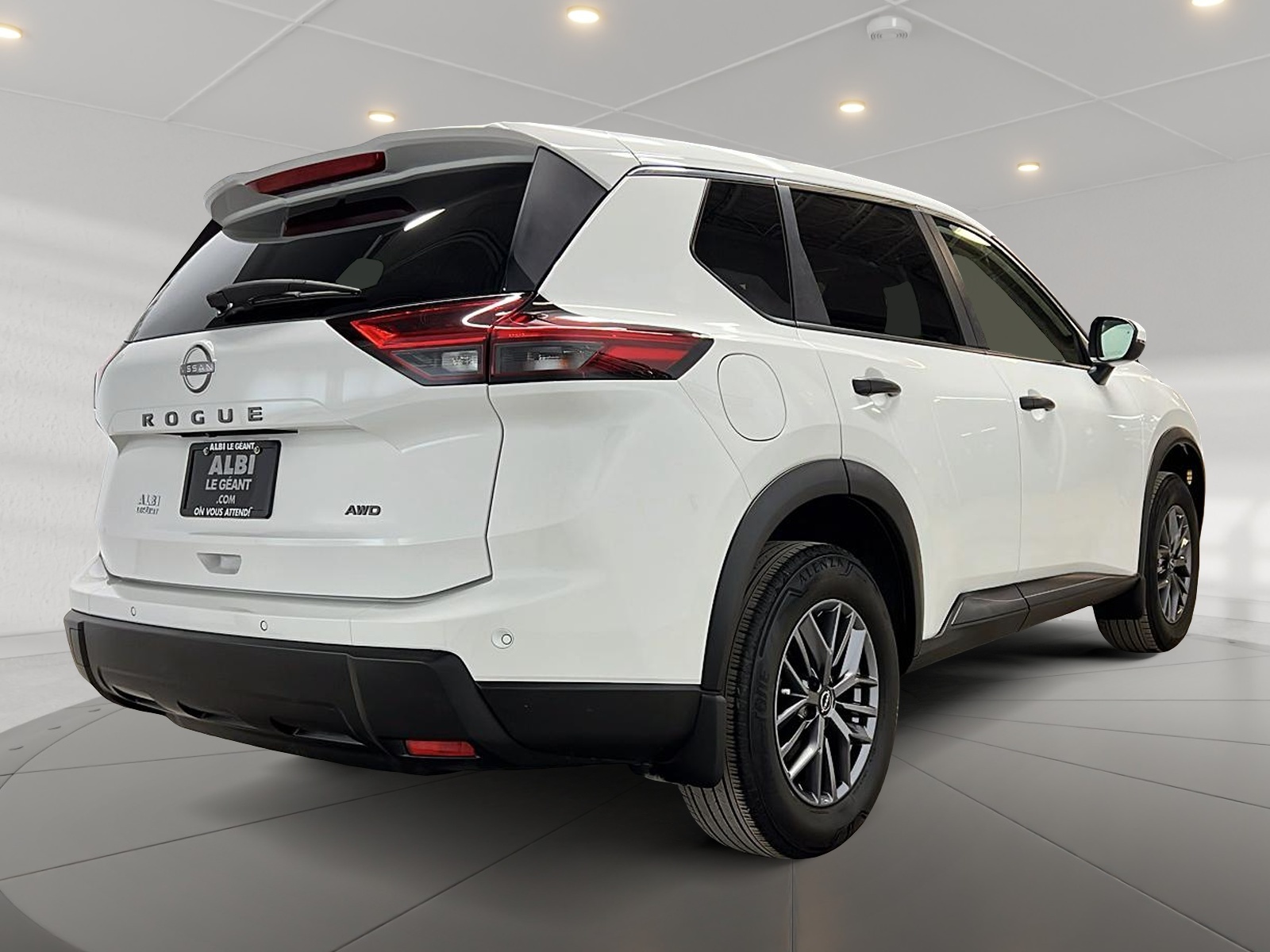 Nissan Rogue S 4RM 2024 — photo 4