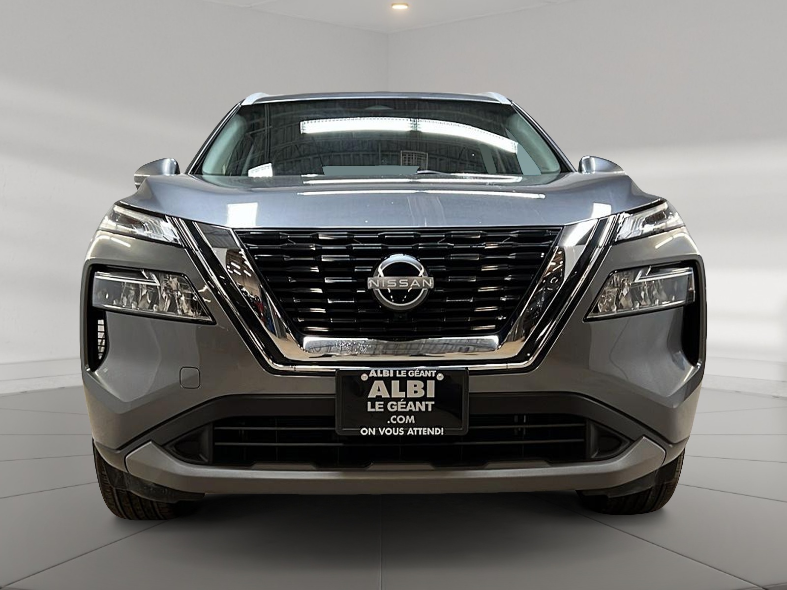 Nissan Rogue SV TOIT PANO 4RM 2023 — photo 2