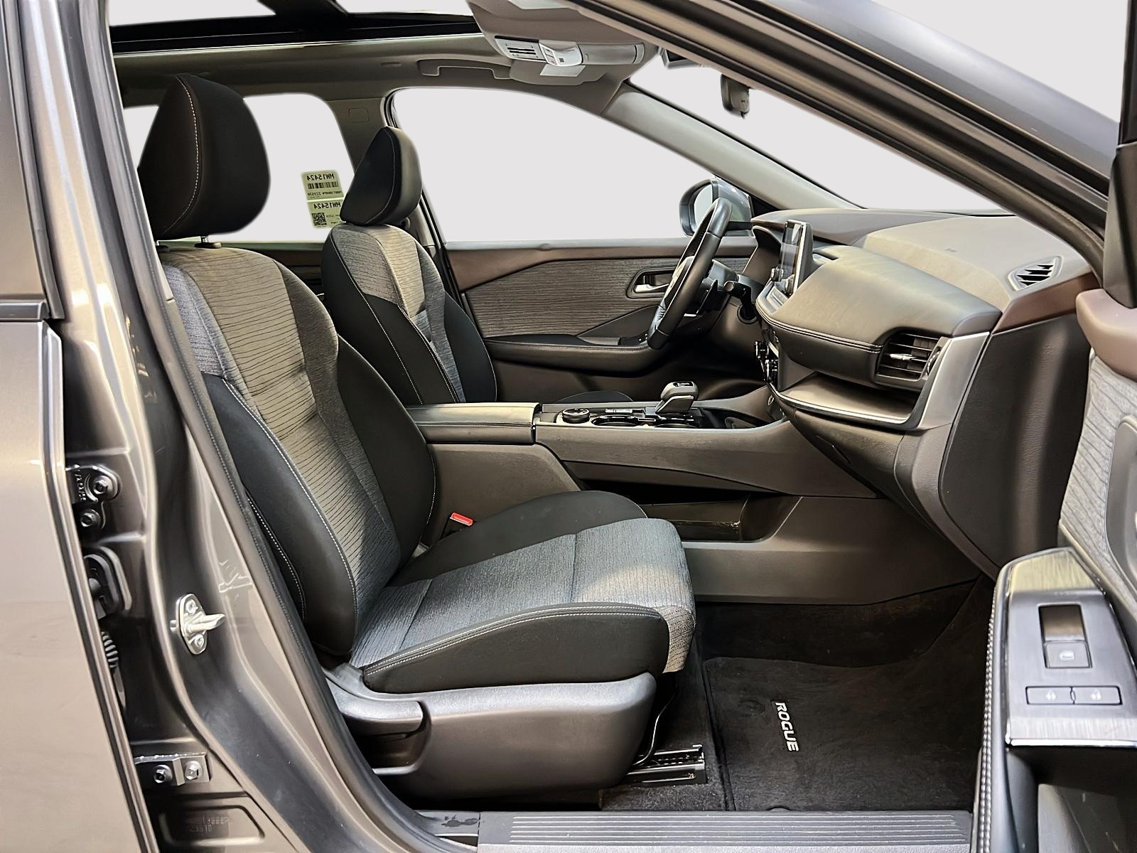 Nissan Rogue SV TOIT PANO 4RM 2023 — photo 8
