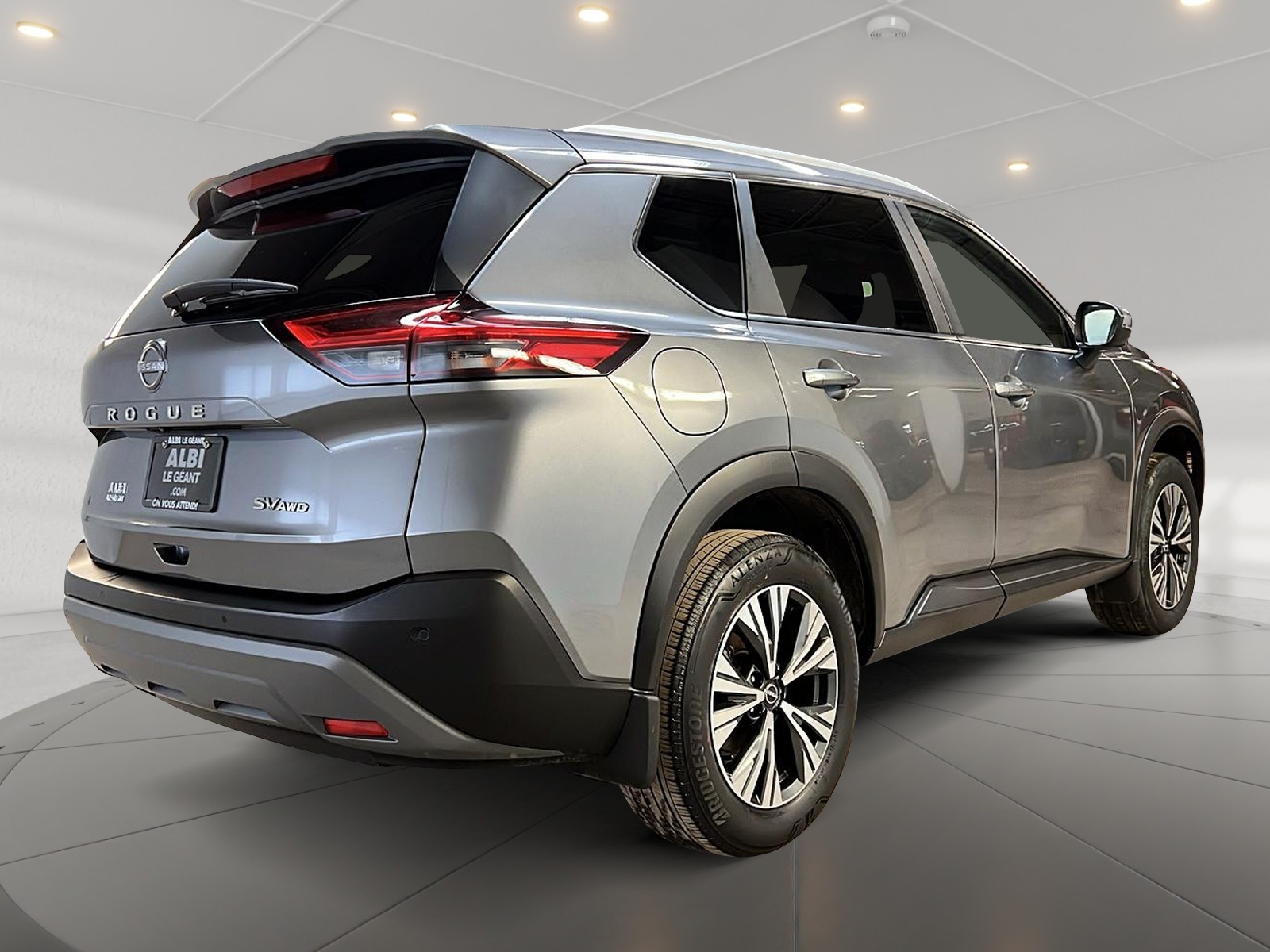Nissan Rogue SV TOIT PANO 4RM 2023 — photo 4