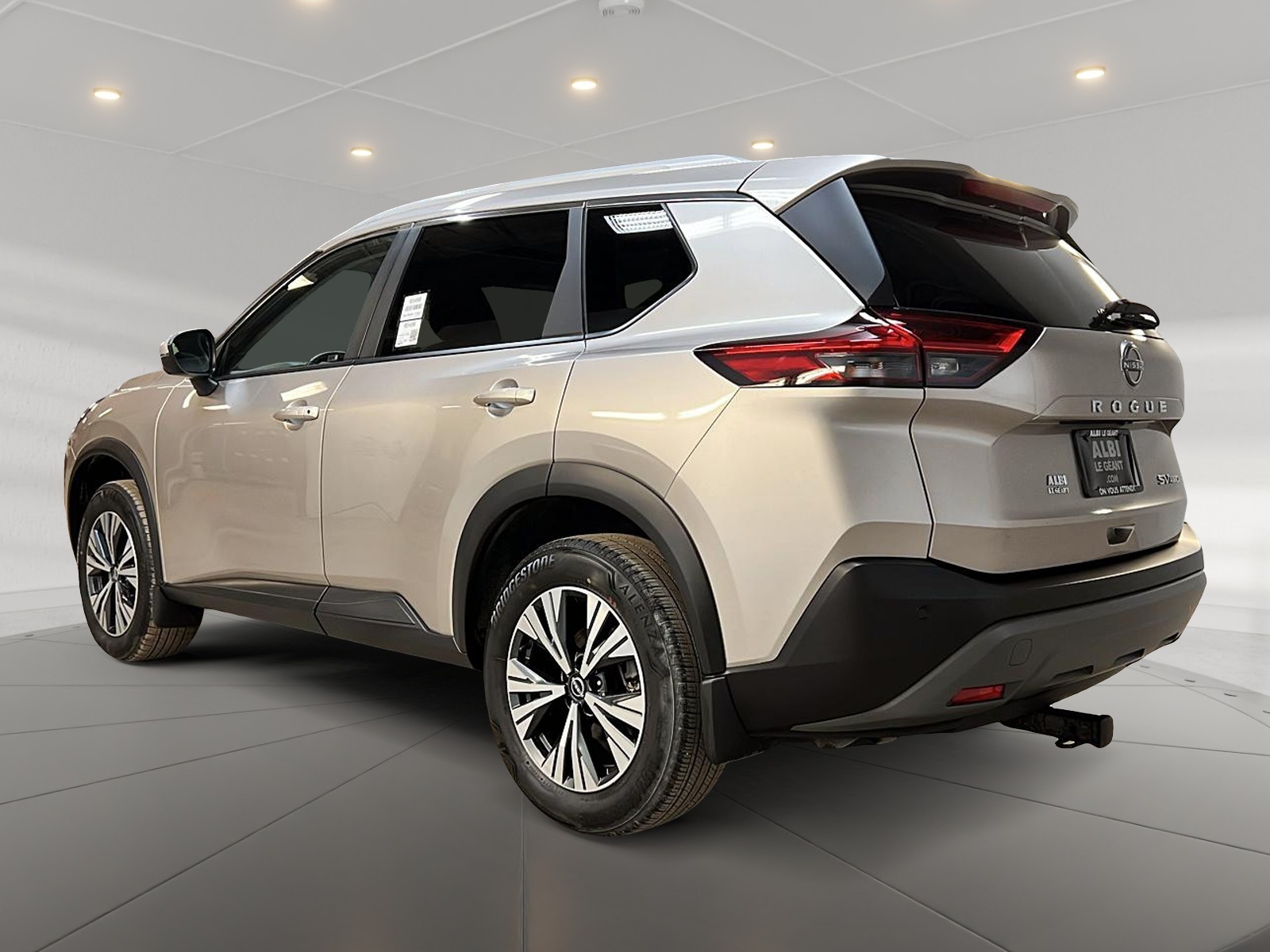 Nissan Rogue SV TOIT PANO 4RM 2023 — photo 6