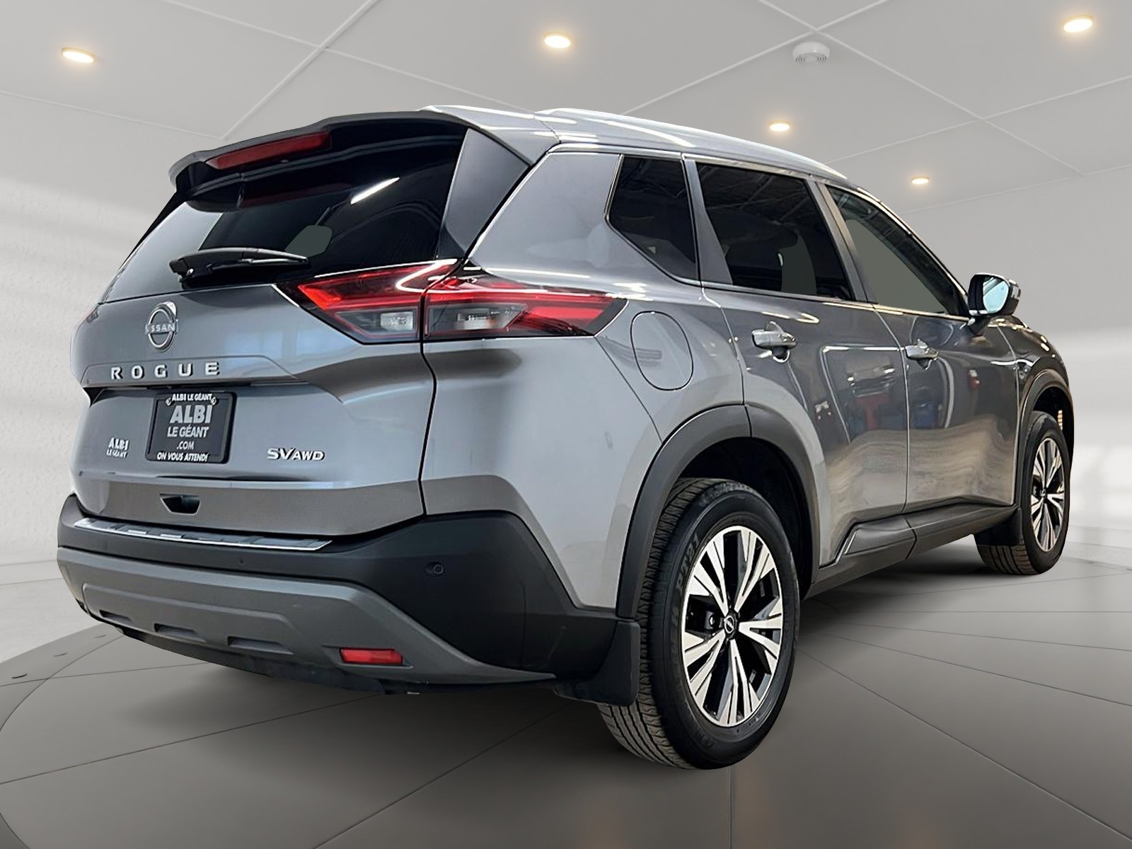 Nissan Rogue SV TOIT PANO 4RM 2023 — photo 4