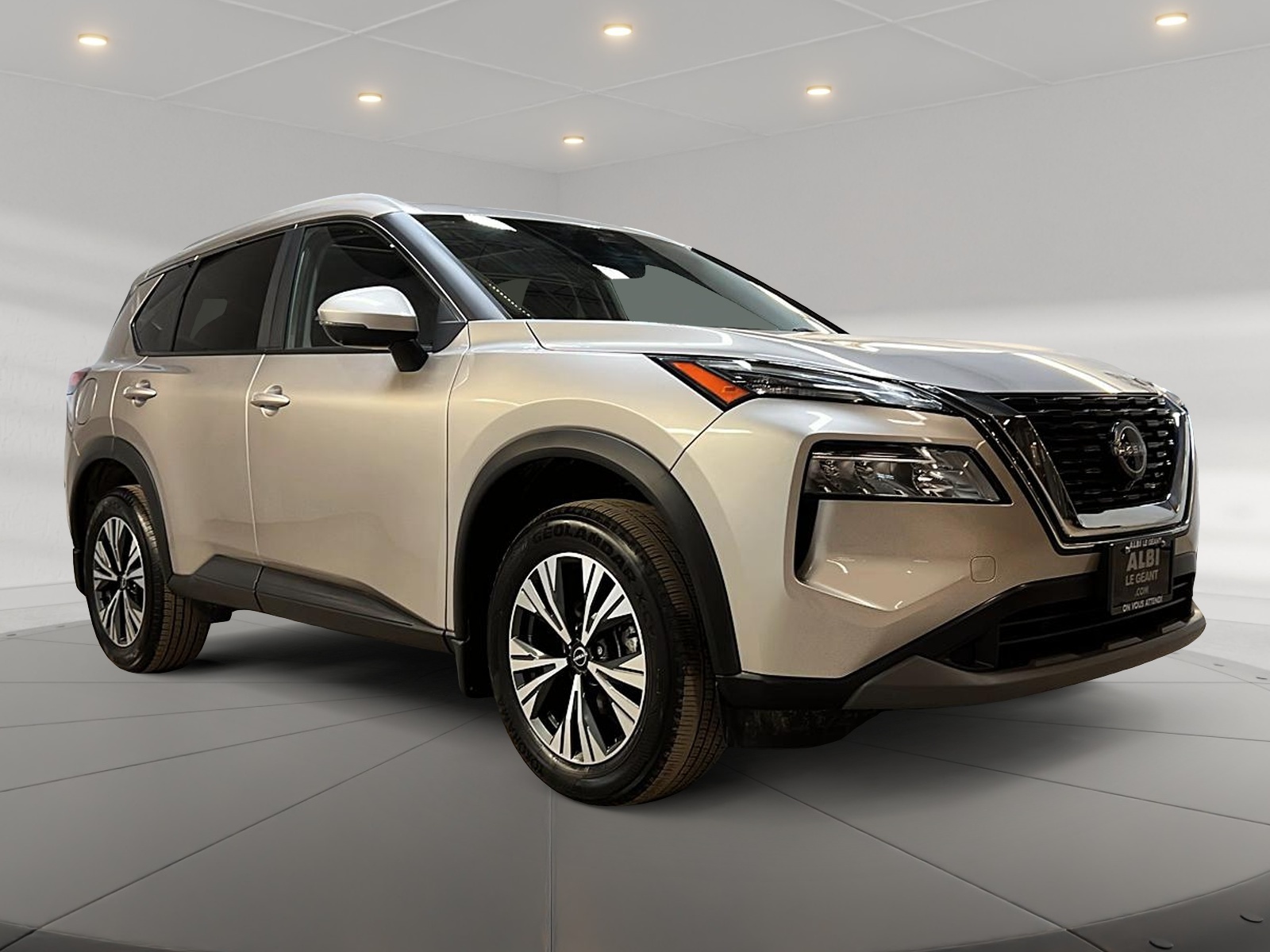 Nissan Rogue SV TOIT PANO 4RM 2023 — photo 3