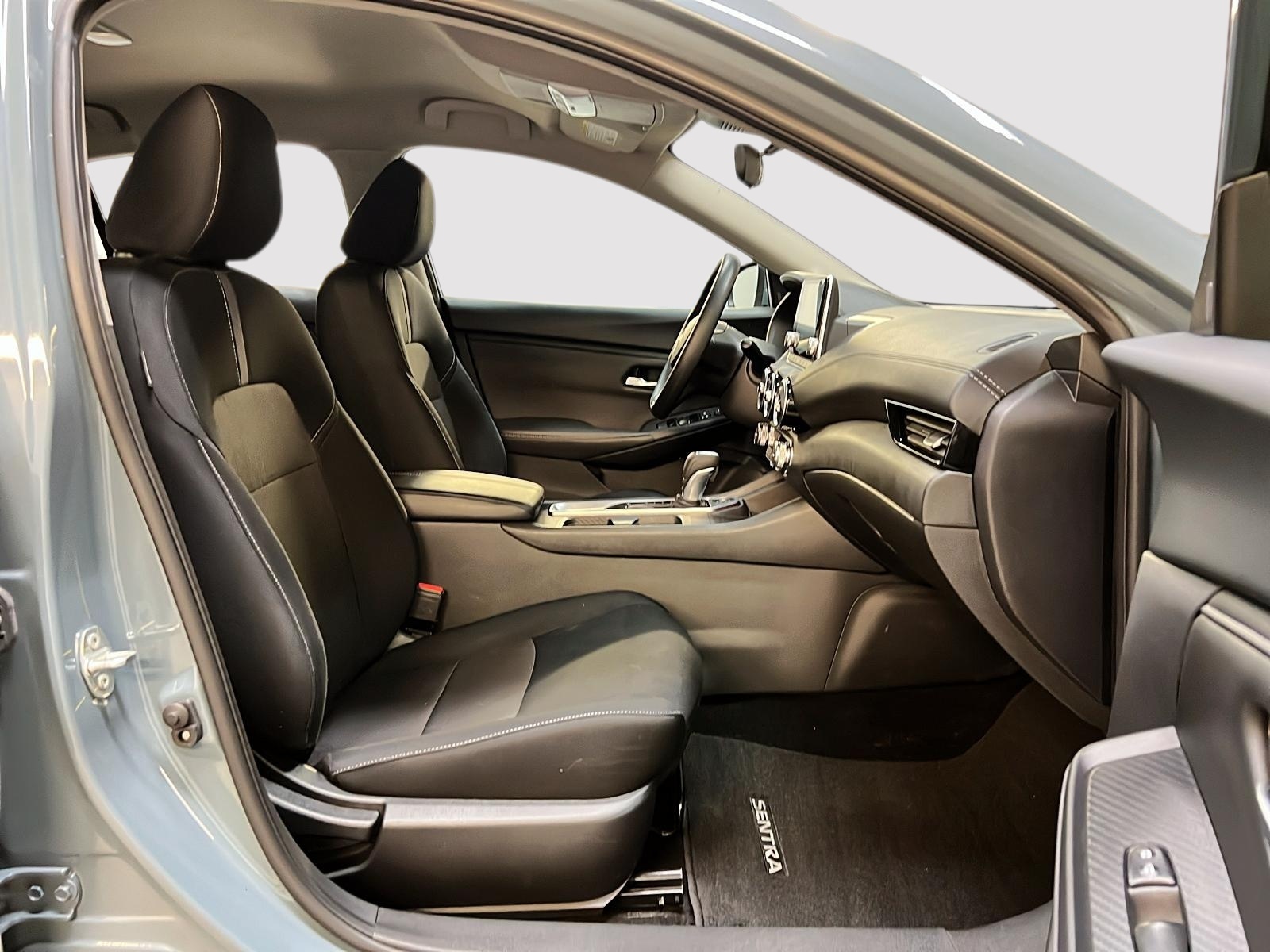 Nissan Sentra SV 2024 — photo 8