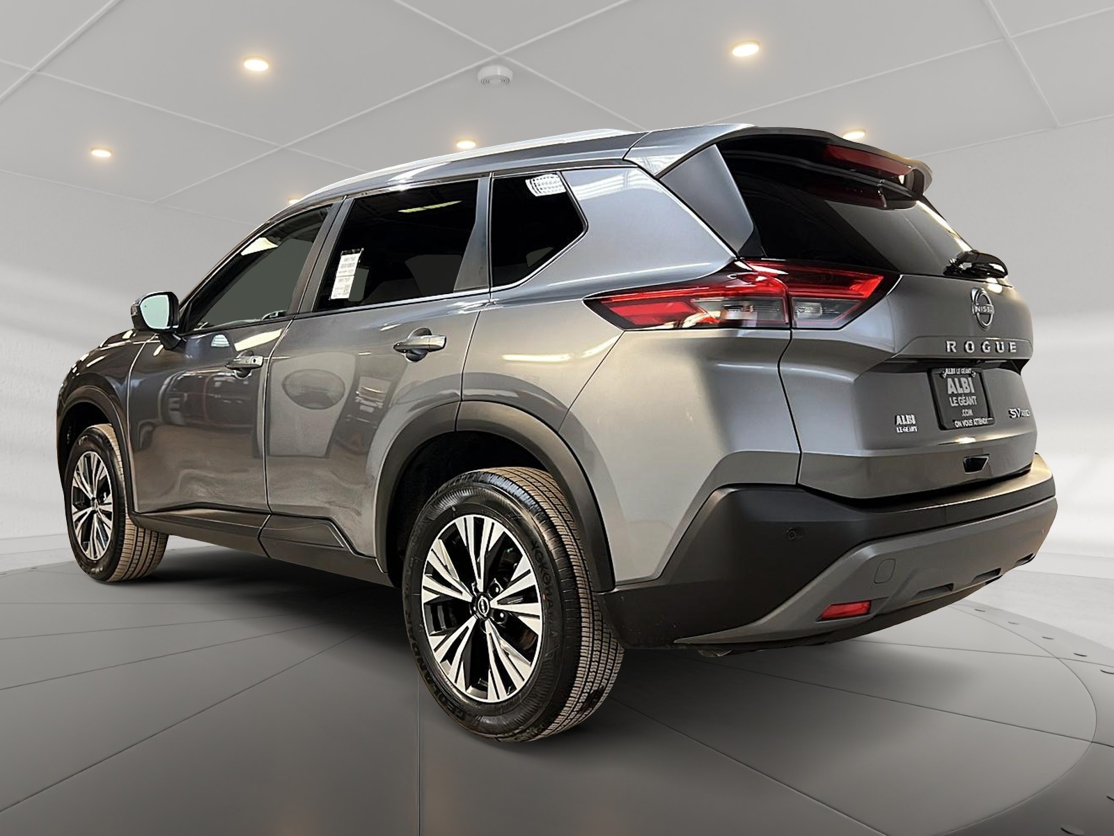 Nissan Rogue SV TOIT PANO 4RM 2023 — photo 6