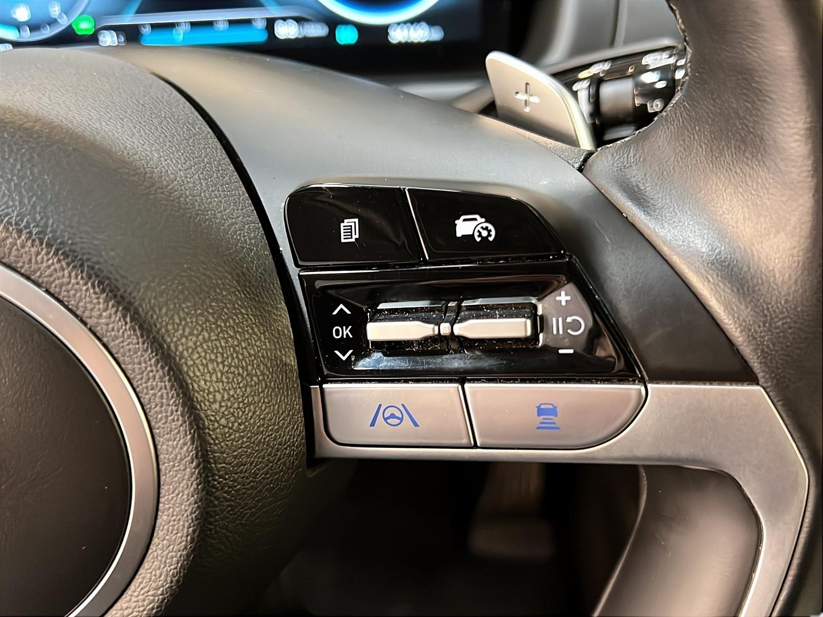 Hyundai Tucson LUXURY HYBRID CUIR TOIT PANO NAV 4RM 2024 - image #20