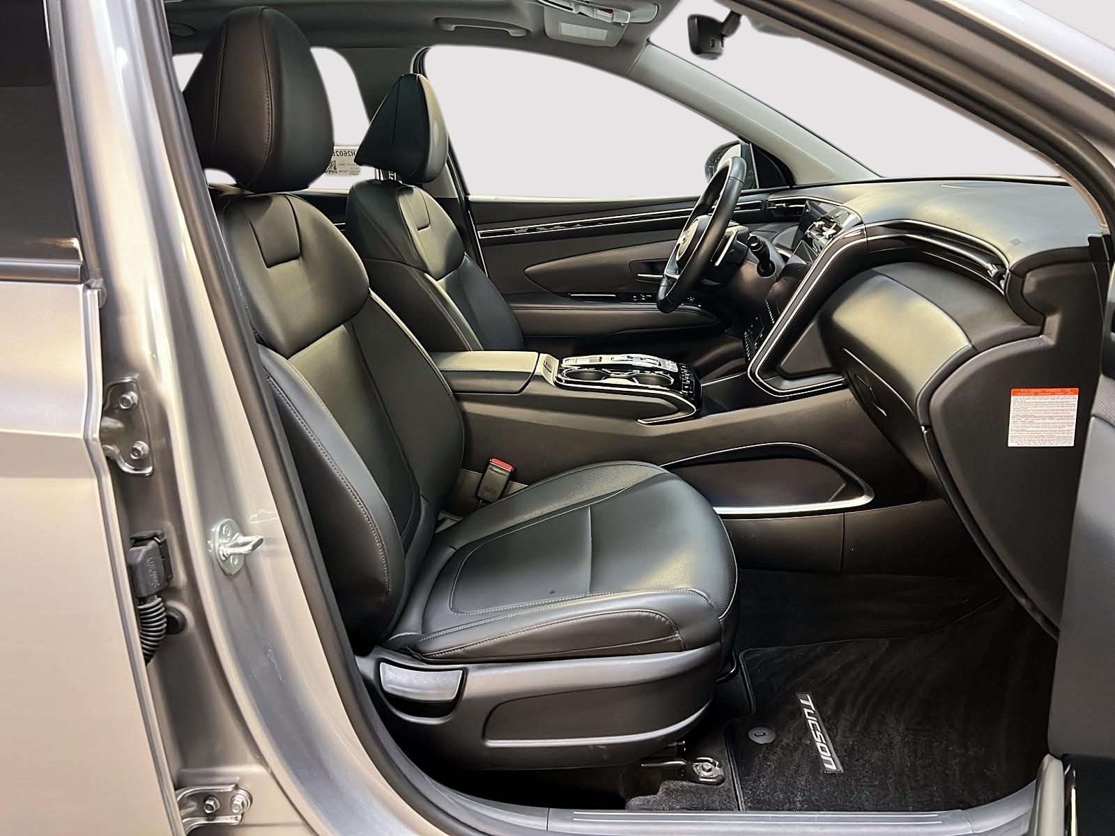 Hyundai Tucson LUXURY HYBRID CUIR TOIT PANO NAV 4RM 2024 - image #8