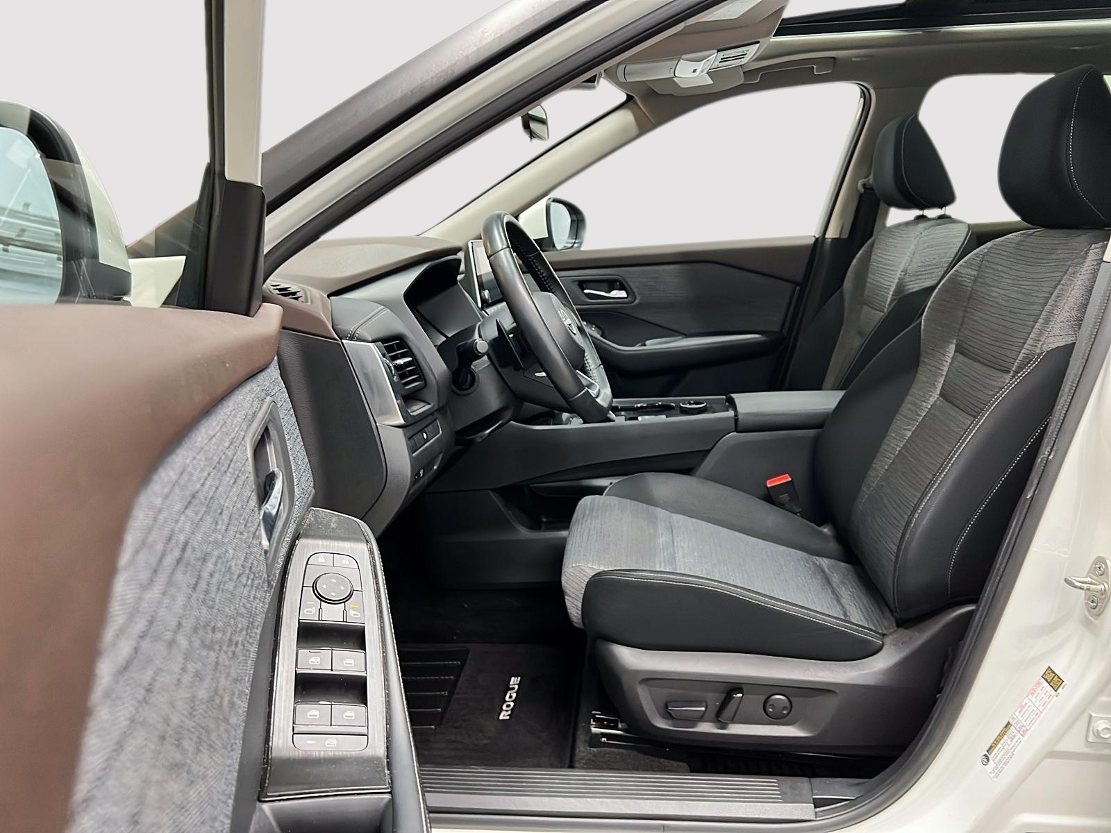 Nissan Rogue SV TOIT PANO 4RM 2023 — photo 7