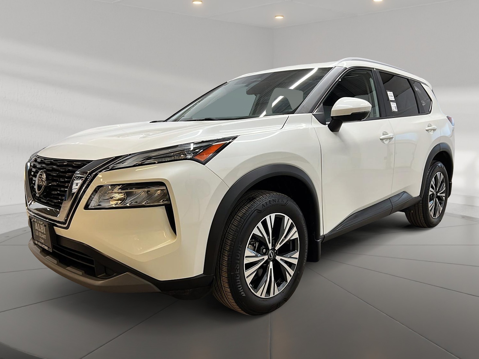 Nissan Rogue SV TOIT PANO 4RM 2023