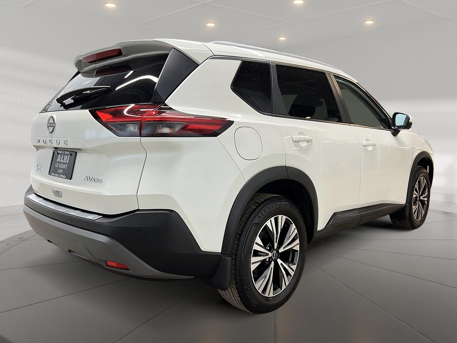 Nissan Rogue SV TOIT PANO 4RM 2023 — photo 4