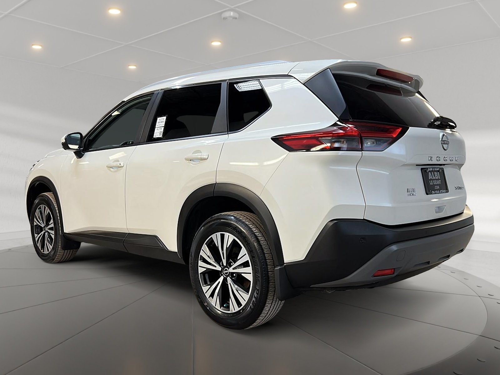 Nissan Rogue SV TOIT PANO 4RM 2023 — photo 6