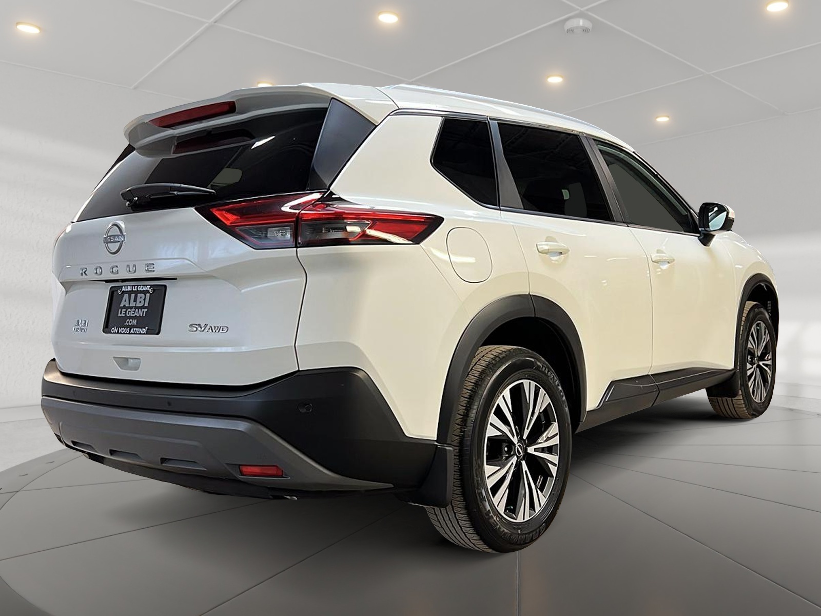 Nissan Rogue SV TOIT PANO 4RM 2023 — photo 4